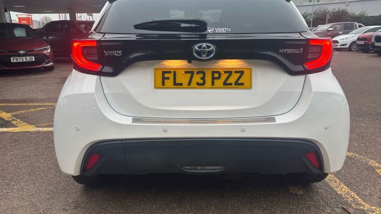 Toyota Yaris 1.5 Hybrid Design 5dr CVT Hybrid Hatchback